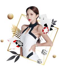 C罗乔治娜游艇大秀甜蜜恩爱！日光浴+硬核健身&身材状态满分